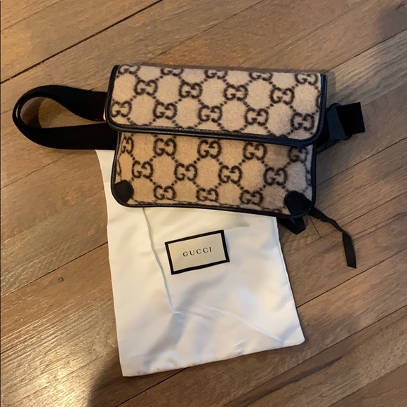 Gucci Handbags - 100% Authentic Gucci Belt Bag